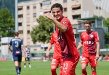 Cavegn (Nr.23) erzielte für den FC Vaduz gegen WSG Tirol beim 2:4-Sieg zwei Treffer. Aufnahme entstand am 5.7.2024 in Hall. Foto: Michael Zanghellini.